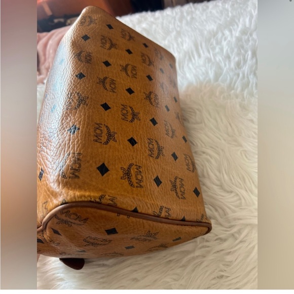 MCM COGNAC BOSTON BAG - Picture 4 of 14